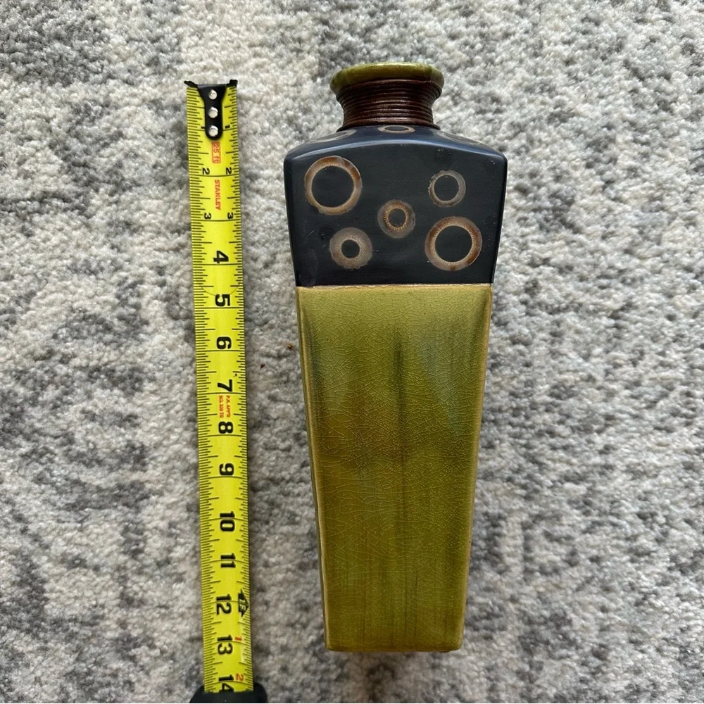 vintage 70s retro style vase - Pier 1 imports